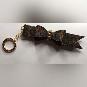 Handmade fashion keychains